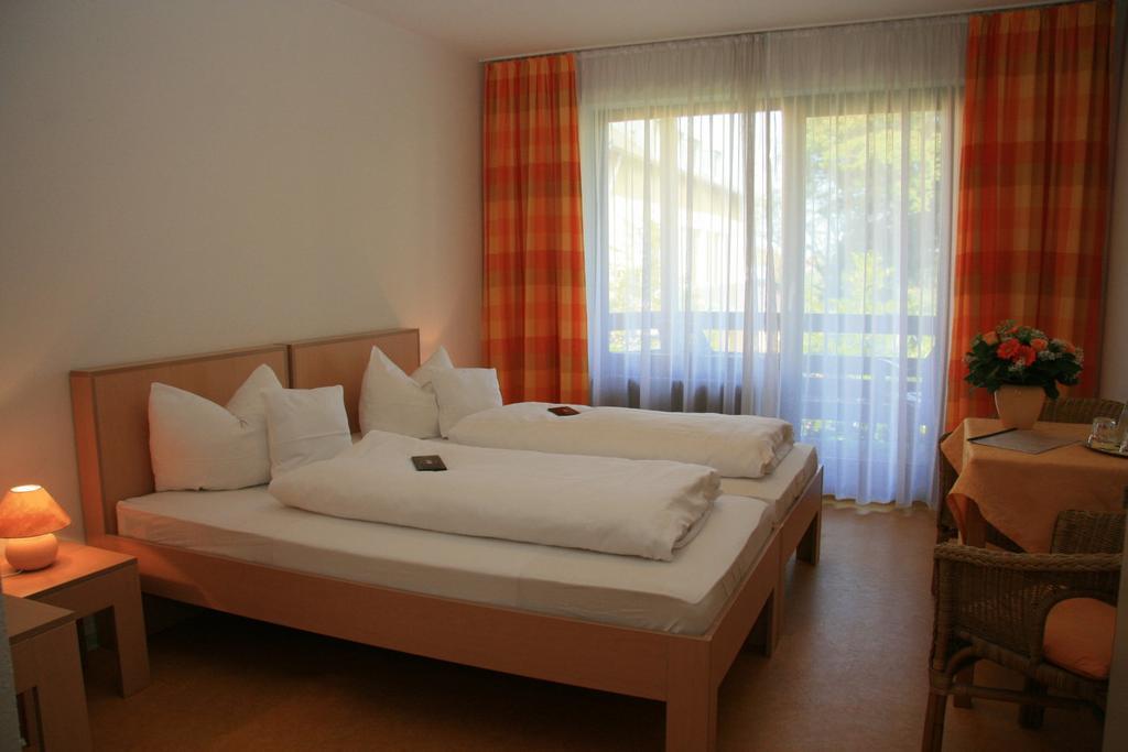 Gaestehaus Goethe Staufen im Breisgau Ruang foto